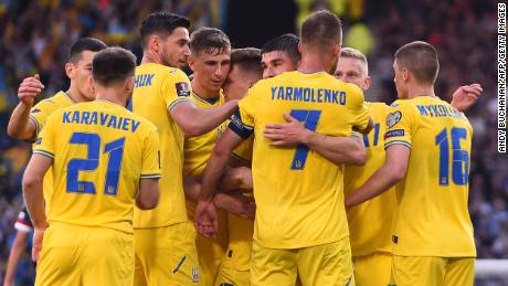 اوکراین در مقدماتی جام جهانی اسکاتلند را شگفت زده کرد تا روحیه این کشور جنگ زده را تقویت کند