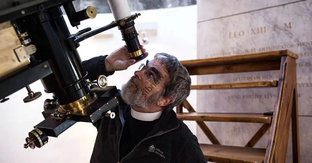 قرن ها رصد ستارگان، نام های یسوعیان را در آسمان ها نوشته اند